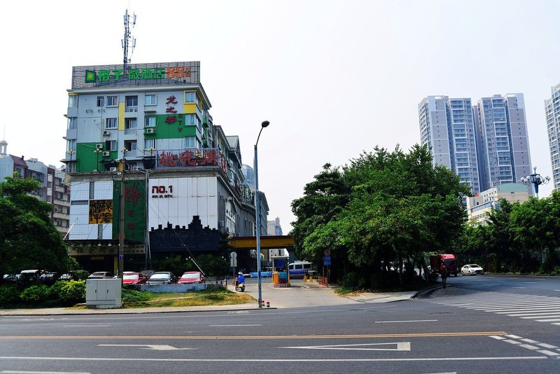 Grid InnGrid Inn(Nanning Zhuxi Avenue Branch)Over view