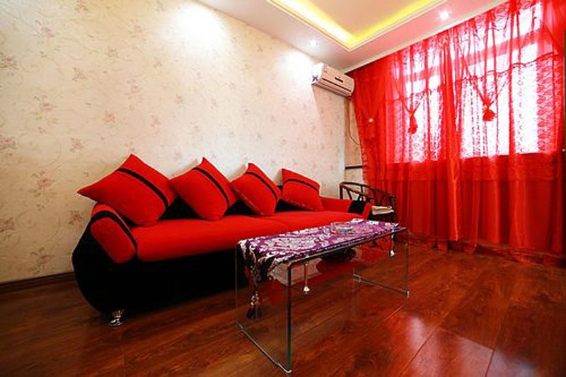 Kingdom Hotel Guest Room