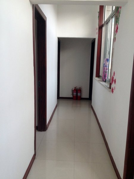 Hongqi Yujia Hotel public area