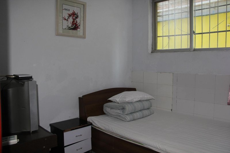 Kaifeng Ruifang Hostel Guest Room