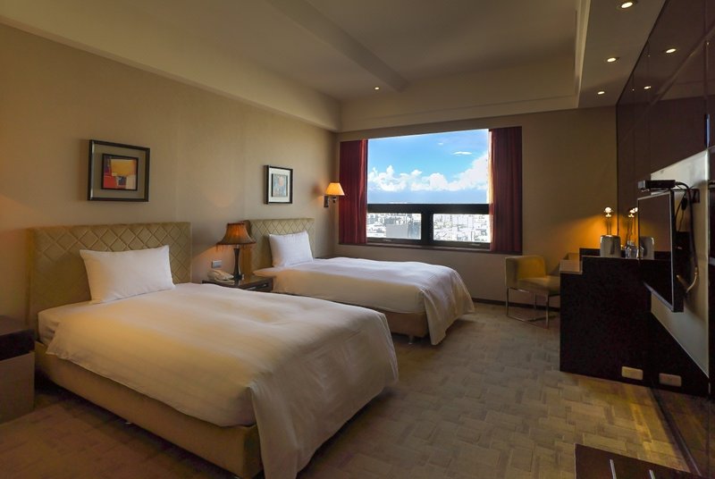 Justwin Grand Hotel Guest Room