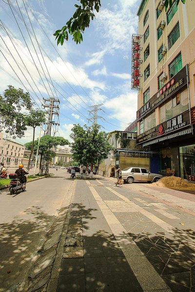 Fuyuan Business HotelOver view