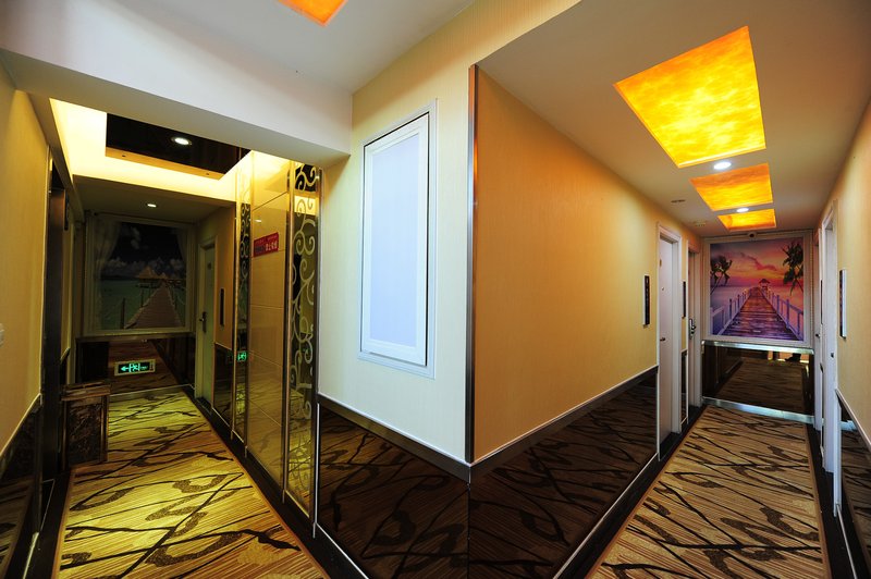 Xinzhu Network HotelHotel public area