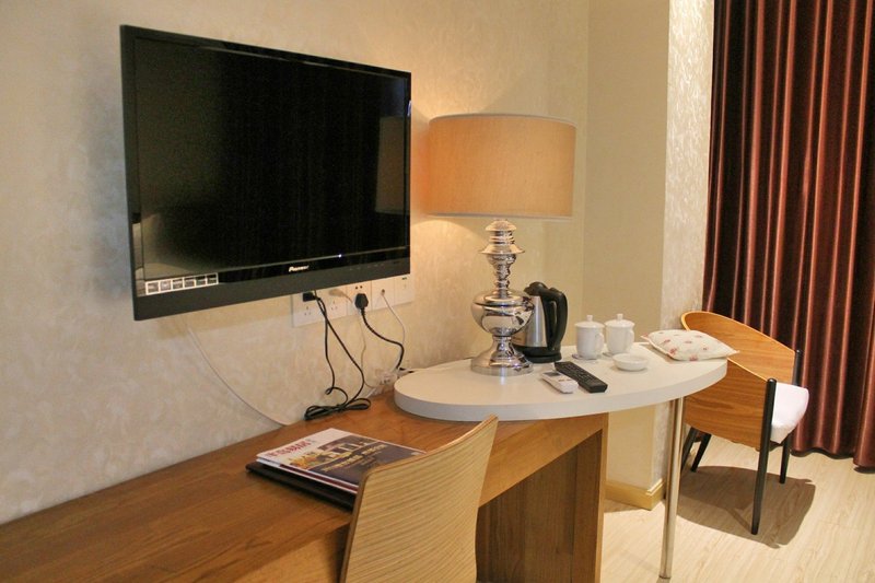 Qingquan Hotel Guest Room