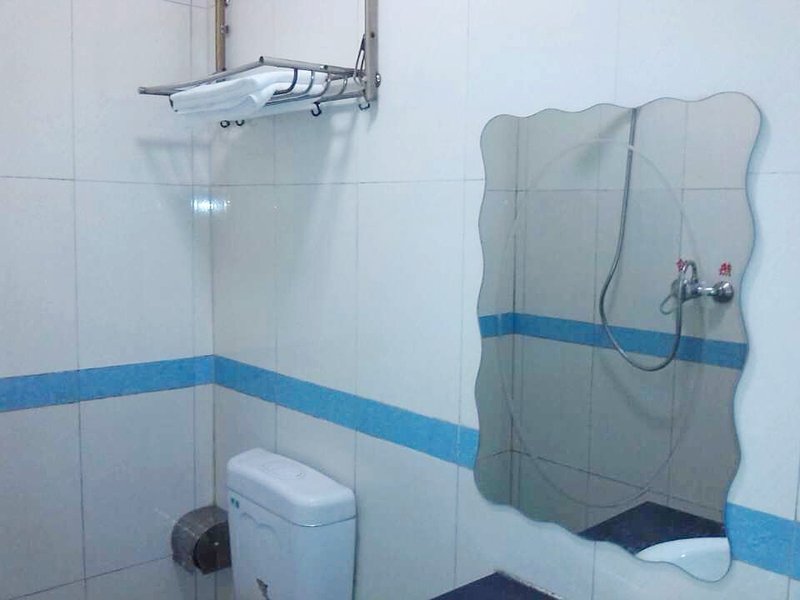 Lianghu Hotel Guest Room