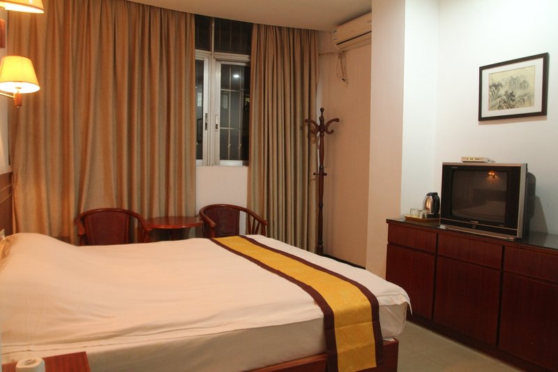 Juxian Hotel Guest Room