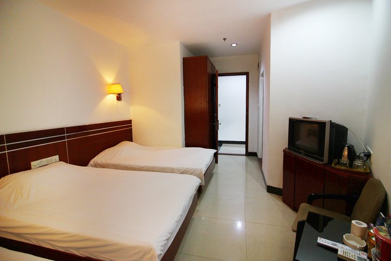Juxian Hotel Guest Room