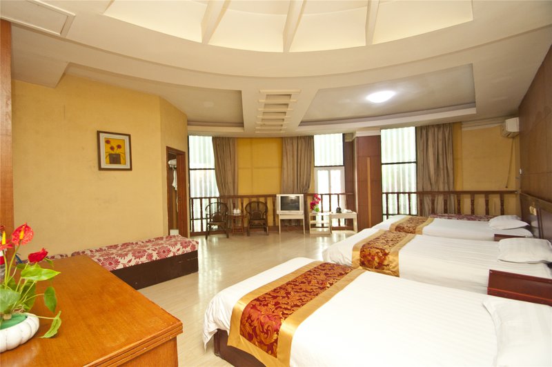 Jinzuan 100 Holiday Hotel Guest Room