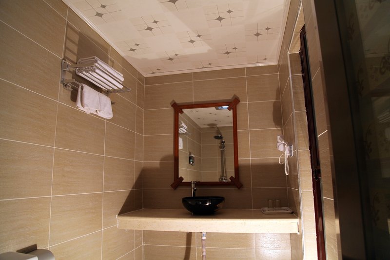 Jinshan Hotel Guest Room