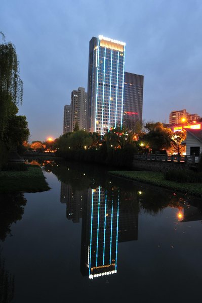 Grand New Century Hotel Hangzhou  Over view