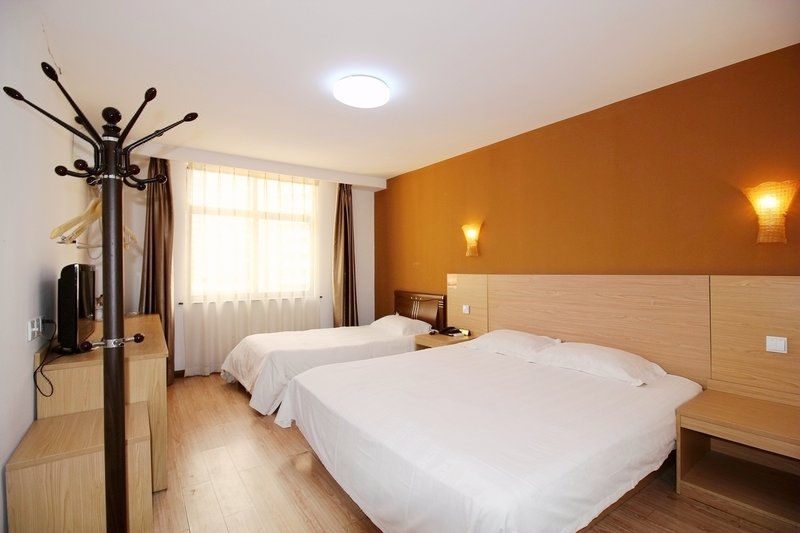 Super 8 Hotel Shandong Road Qingdao Guest Room