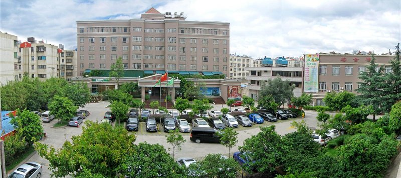 Spring City Garden Hotel (Yingbin Building) Over view