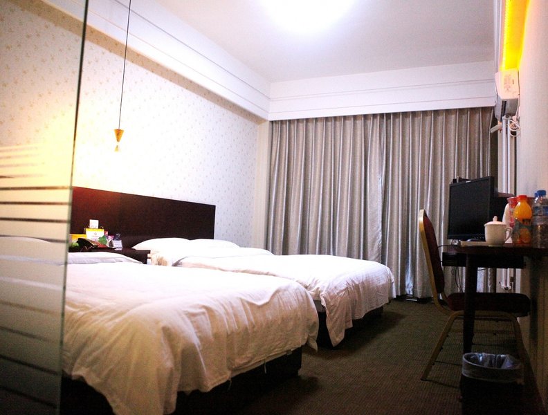 OYO Yiju Express Hotel (Xinzheng Renmin Road Main Branch) Room Type