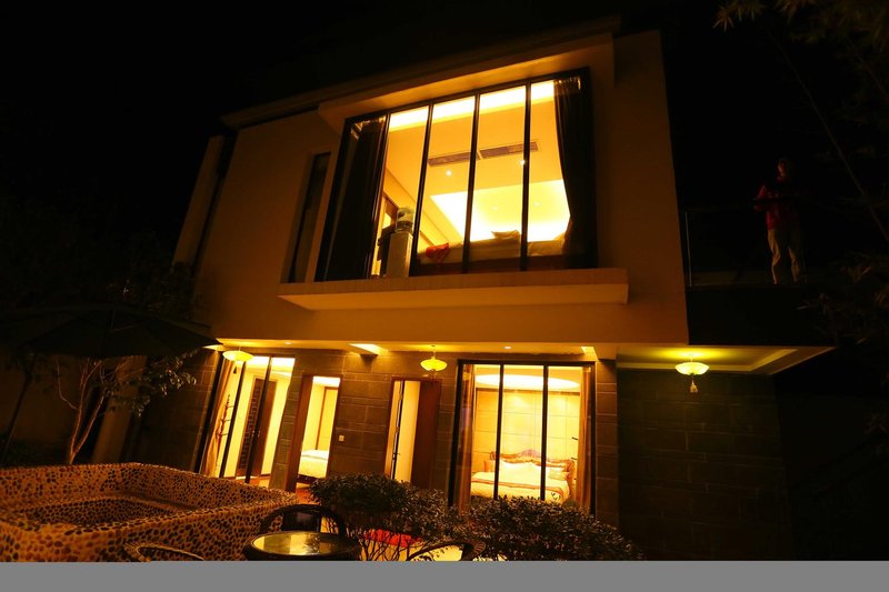 Moonlight Paradise Haohua Holiday Villa over view