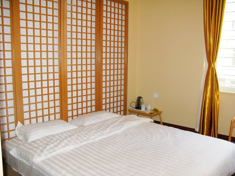 Jinrui Hotel Guest Room