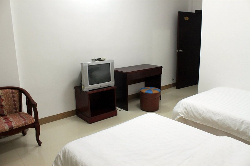 Yinfeng Apartment Hotel Guest Room