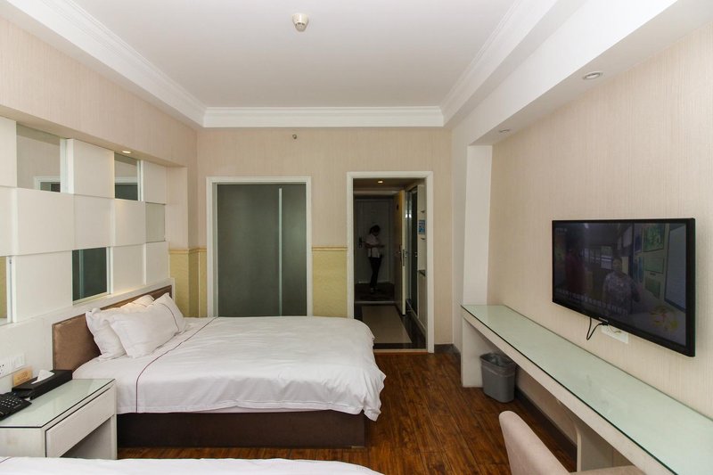 crown inn Guest Room