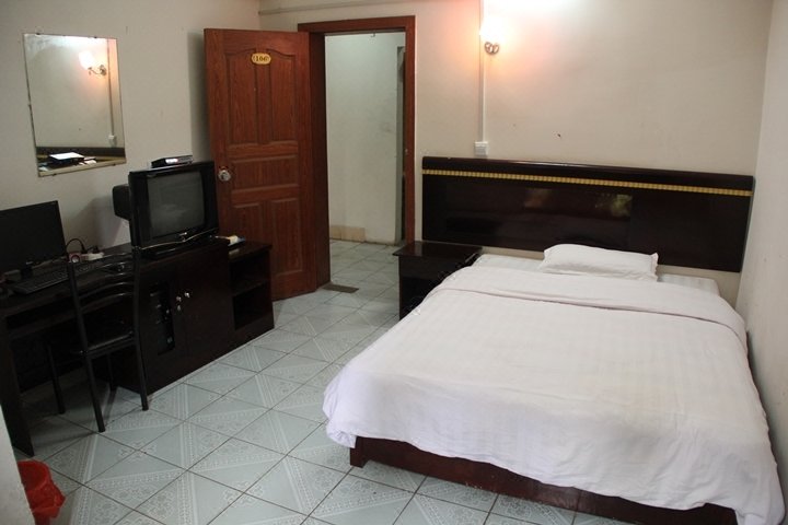 Yanbin Hotel Guest Room
