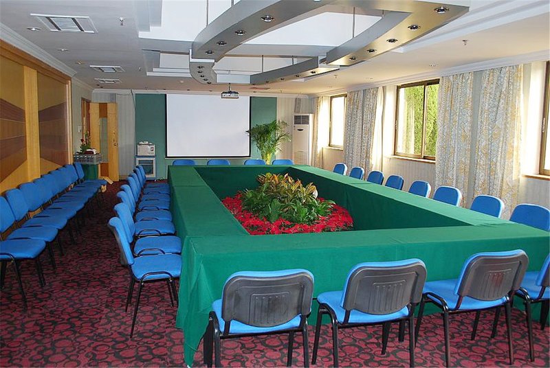 Seaview Garden Hotel meeting room