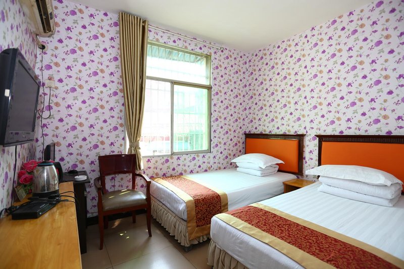 Tianshan Hotel Guest Room