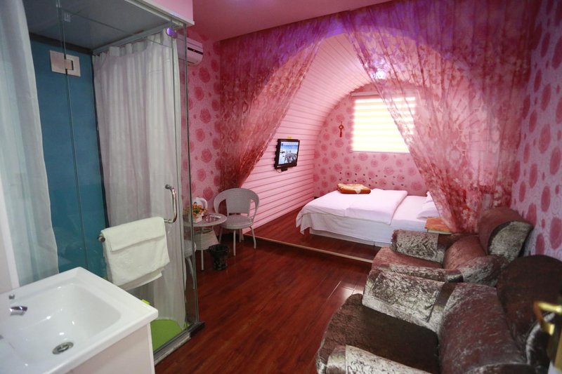 Chenlong HotelGuest Room