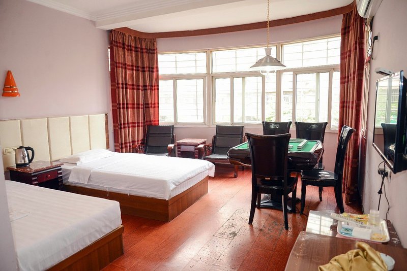 Lianghu Hotel Guest Room