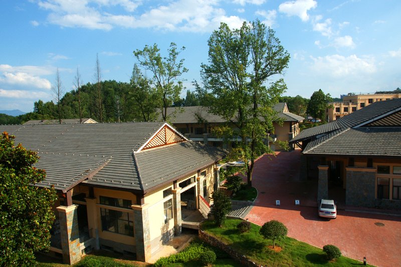 picture of location, room, facilities and etc