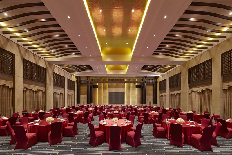 Four Points by Sheraton Danzhou meeting room
