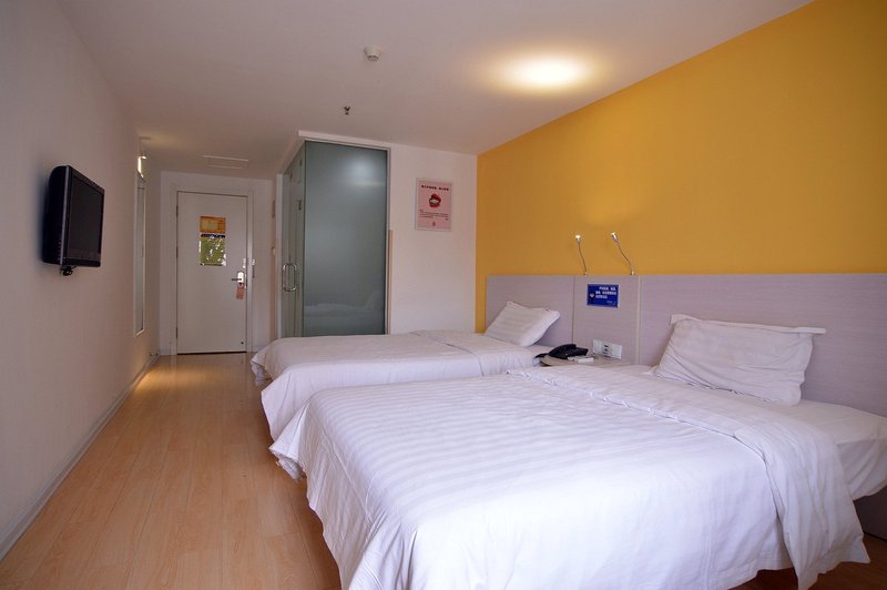 7 Days Inn (Yantai Development Zone Changjiang Road) Guest Room