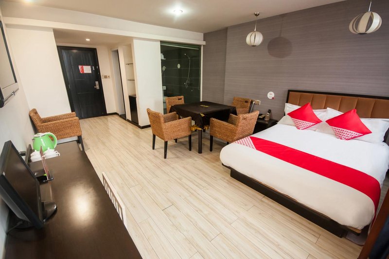 0718 Business Motel Guest Room