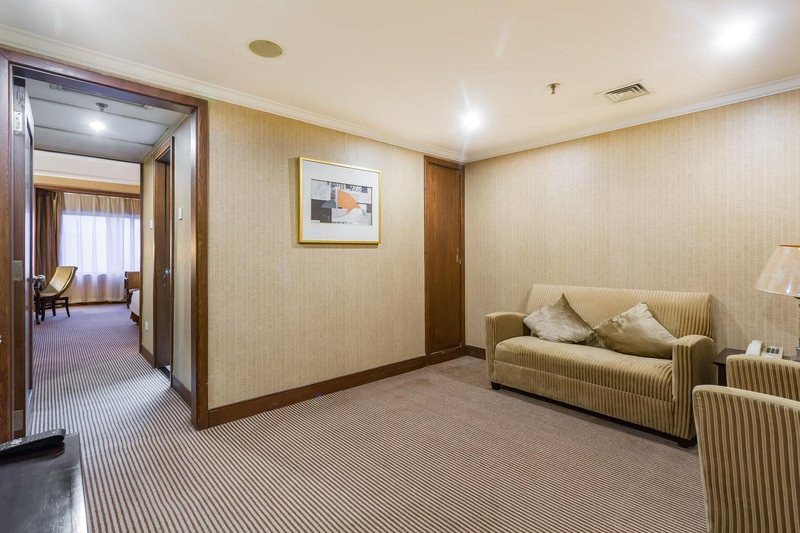 Discount [75% Off] Comfort Inn And Suites Sanlitun Beijing ...