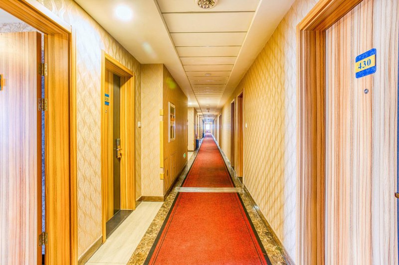 Aiju Chain Hotel Yingkou Laobianying Main Road SouthHotel public area