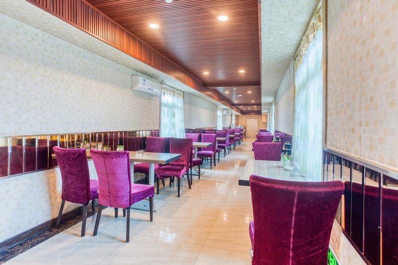 Aiju Chain Hotel Yingkou Laobianying Main Road SouthRestaurant