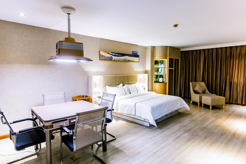 Lucky Lai Boutique Hotel Guest Room