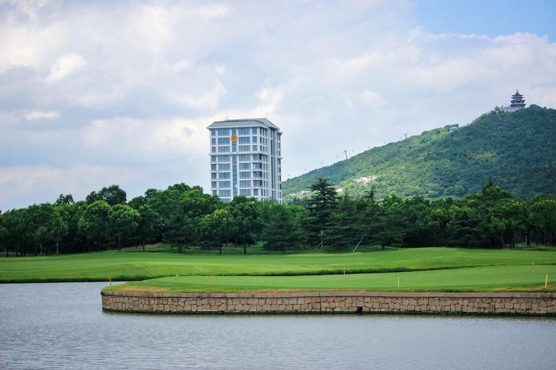 Taihu Golf HotelOver view