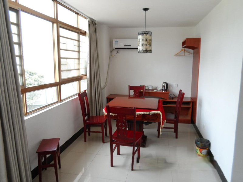 HuatinghudajiudianGuest Room