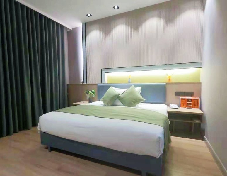 Chunjiang Business Hechi Baima Street Guest Room