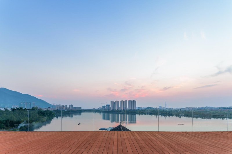 Argyle Resort Dongjianghu Over view