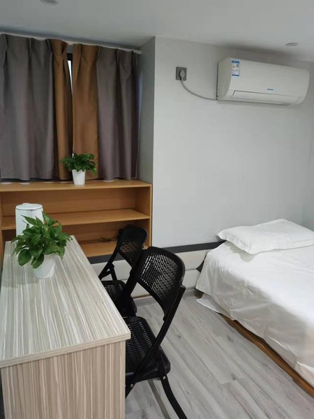 Yalan Hotel (Yichang CBD Electric Power College store) Guest Room