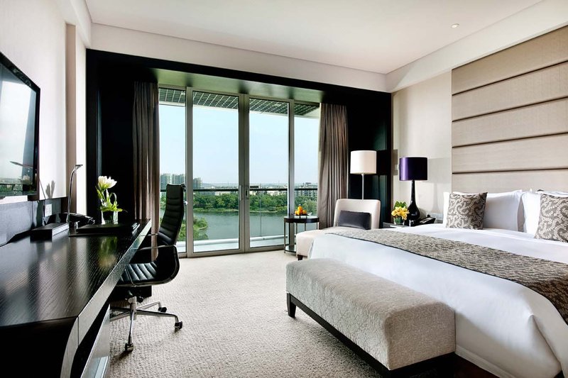 Crowne Plaza Shanghai Xiayang Lake Room Type