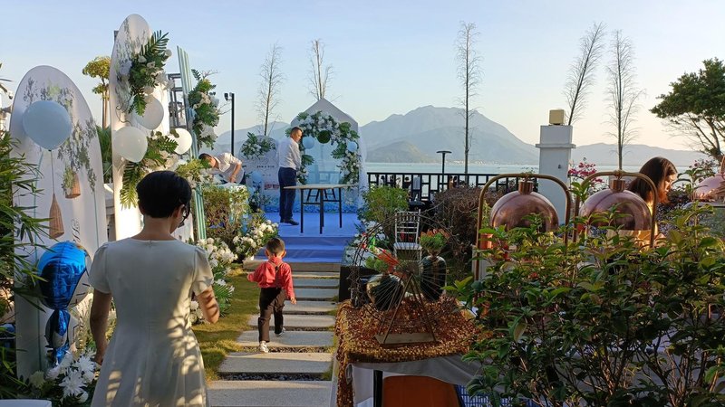 West Lafayette seaview Inn Over view