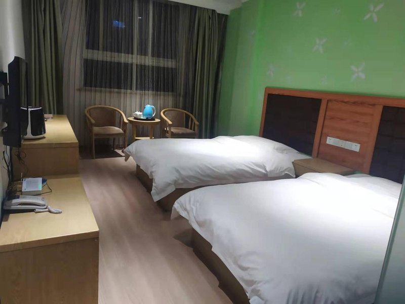 Crystal Fashion Hotel Guest Room