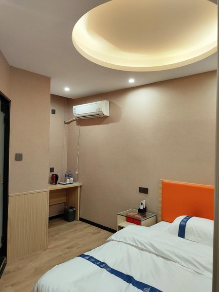 Ark Hotel Guest Room