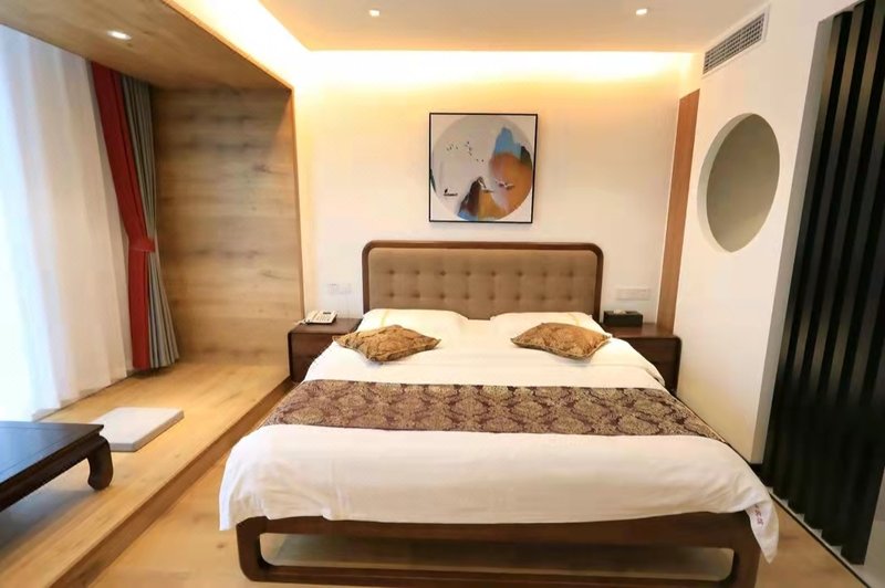 Dognfang Hotel Guest Room