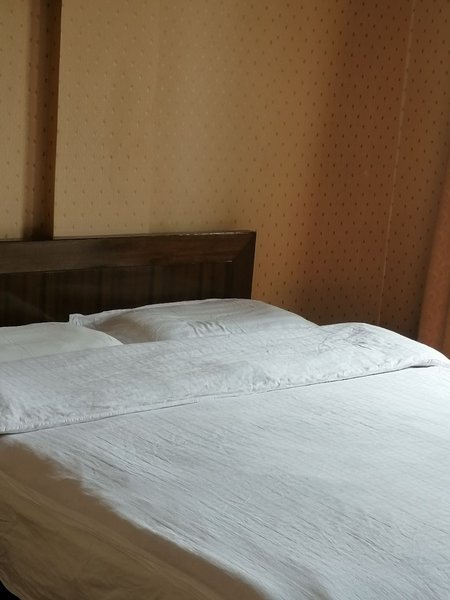 Hongyuan Hotel Guest Room