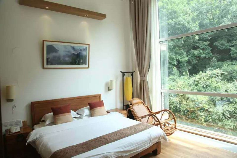 Mount Shigao Wolong Villa Guest Room