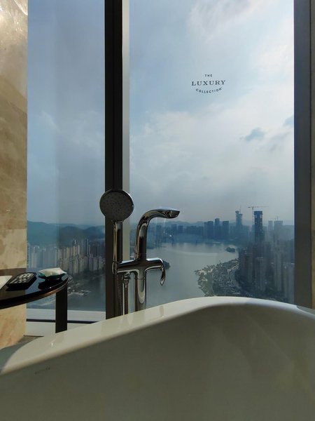 Meixi Lake Hotel, A Luxury Collection Hotel, Changsha Guest Room
