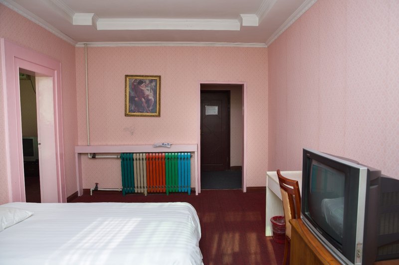 Jinzuan 100 Holiday Hotel Guest Room