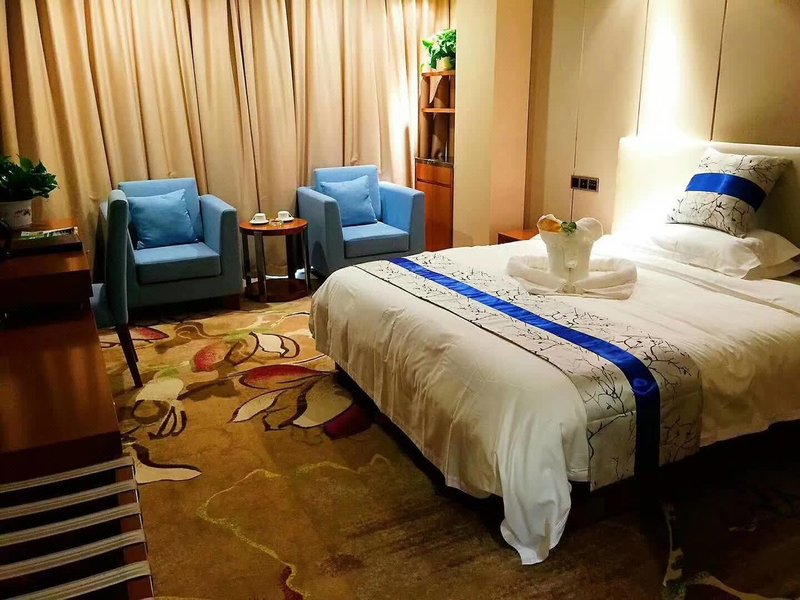 Fangyuan Hotel Guest Room