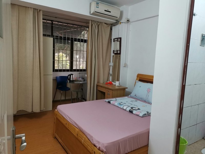 Guangzhou Warm Family Hotel Guest Room